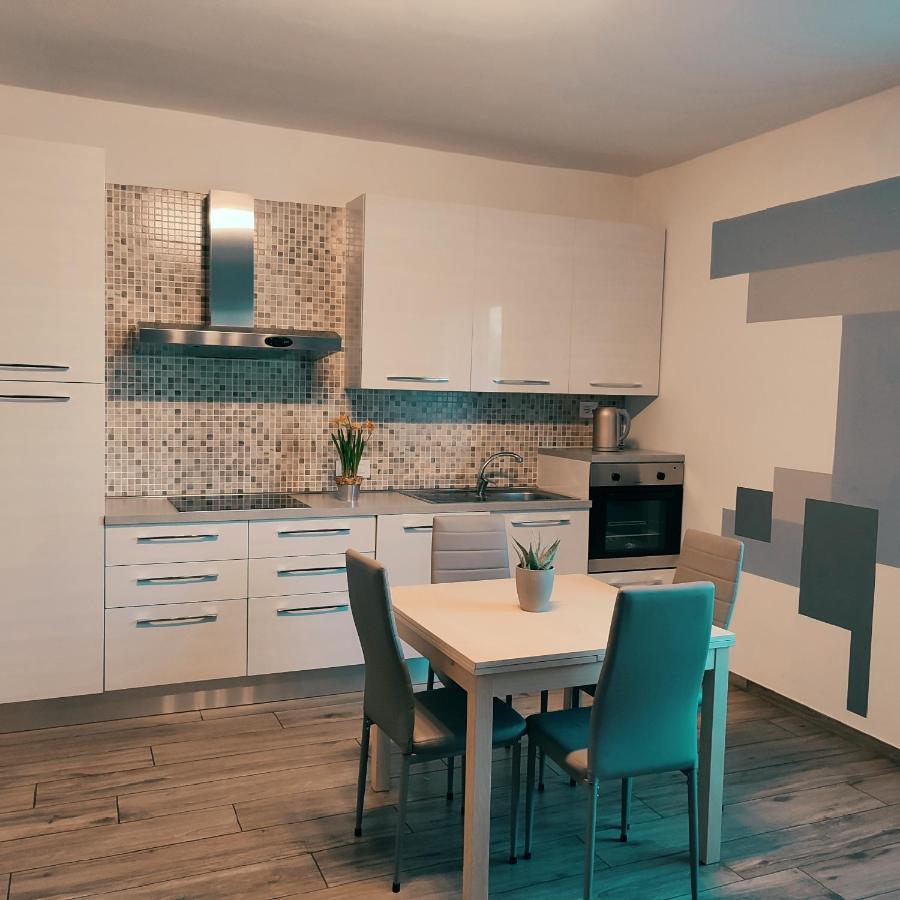 Casa Vacanze Da Marti 티라노 외부 사진