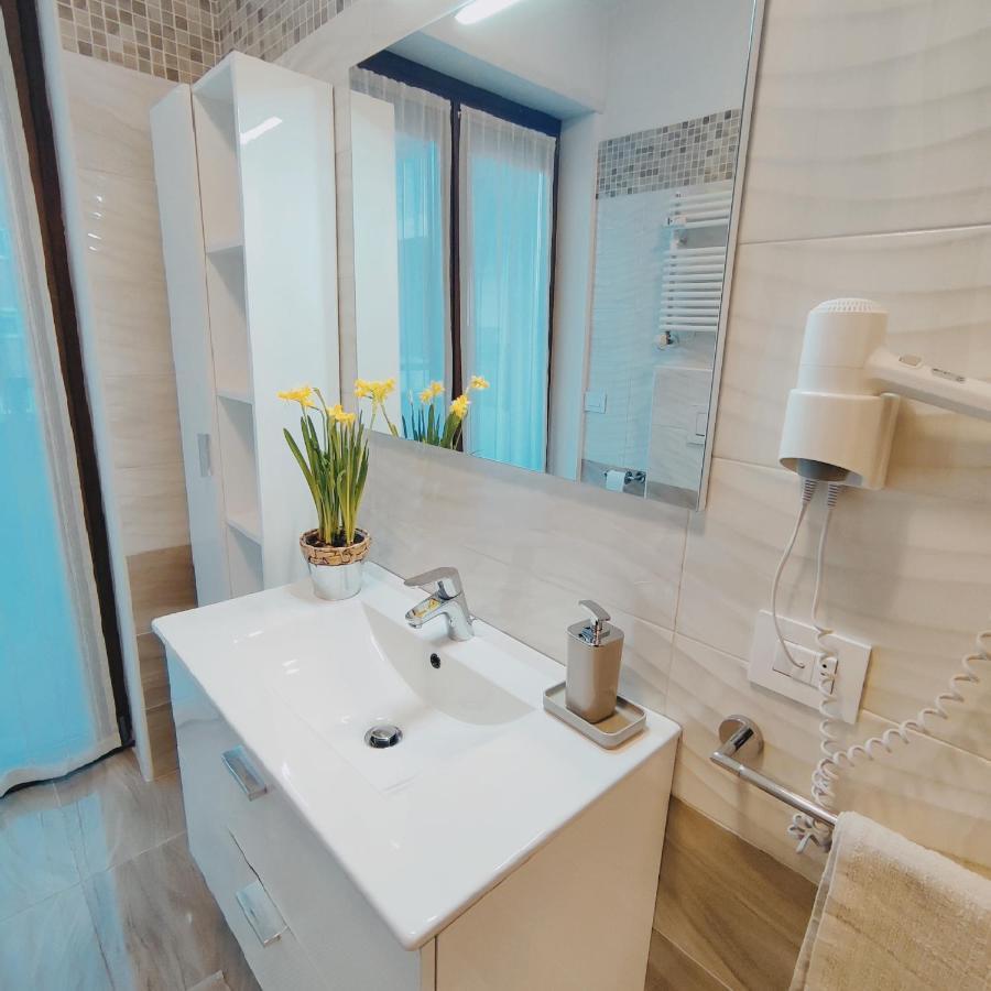 Casa Vacanze Da Marti 티라노 외부 사진